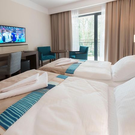 Hotel Ewerdin 斯维诺乌伊希切 外观 照片